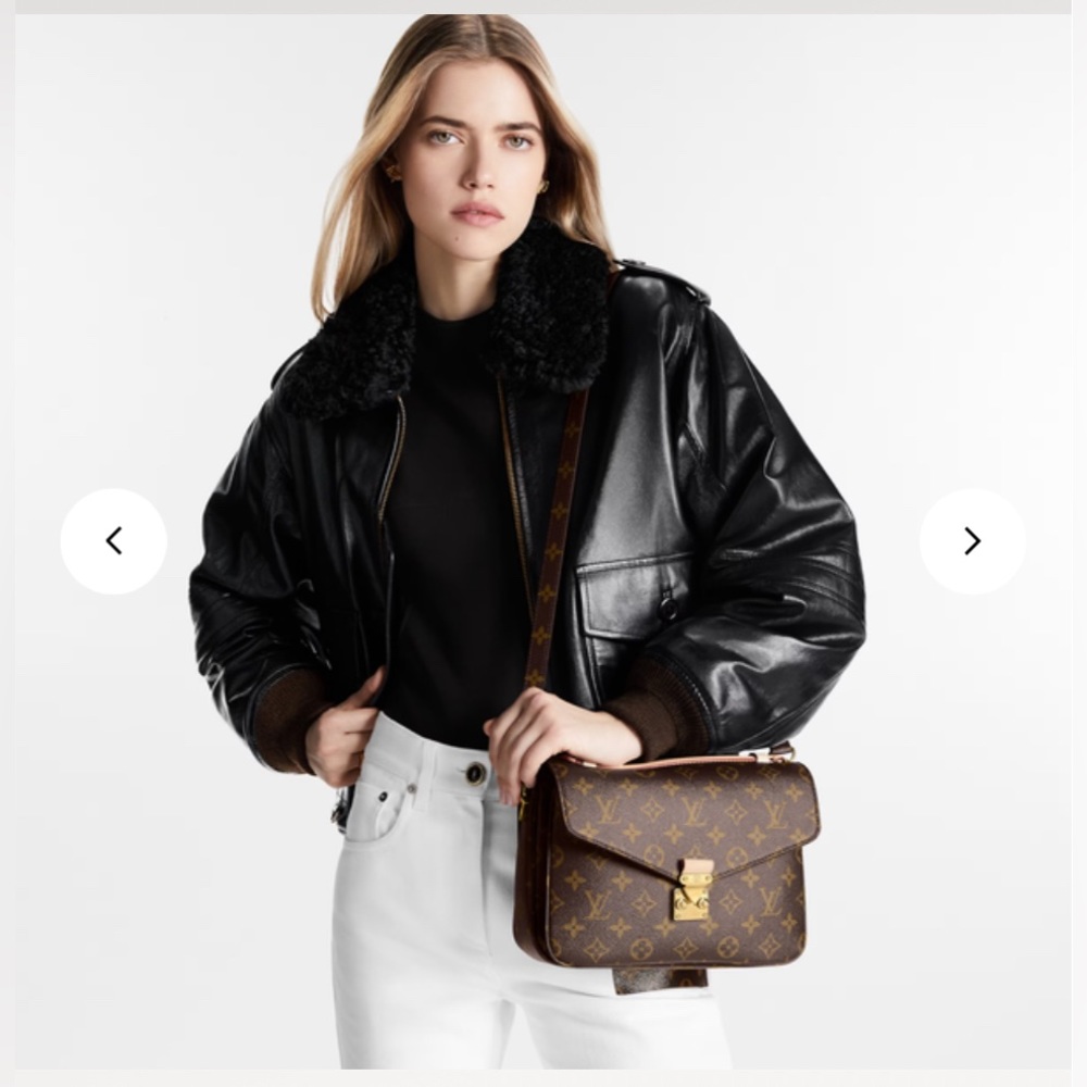 Louis Vuitton Pochette Métis